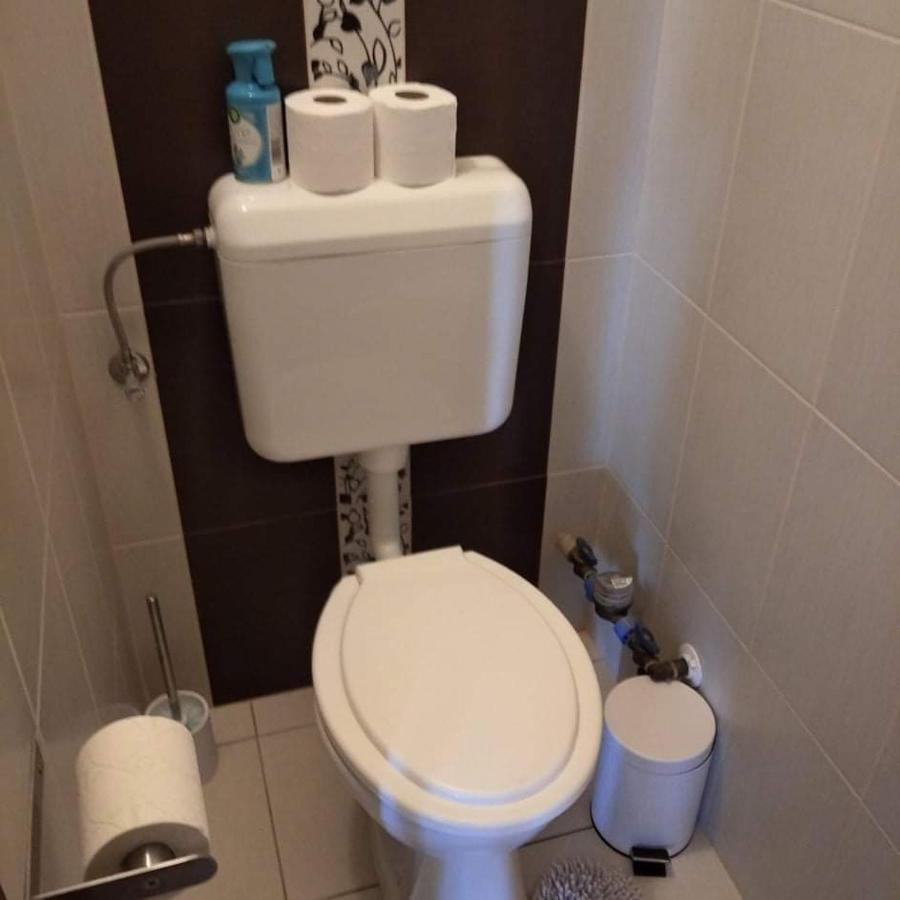 Tahiti Apartman Hajdúszoboszló Extérieur photo