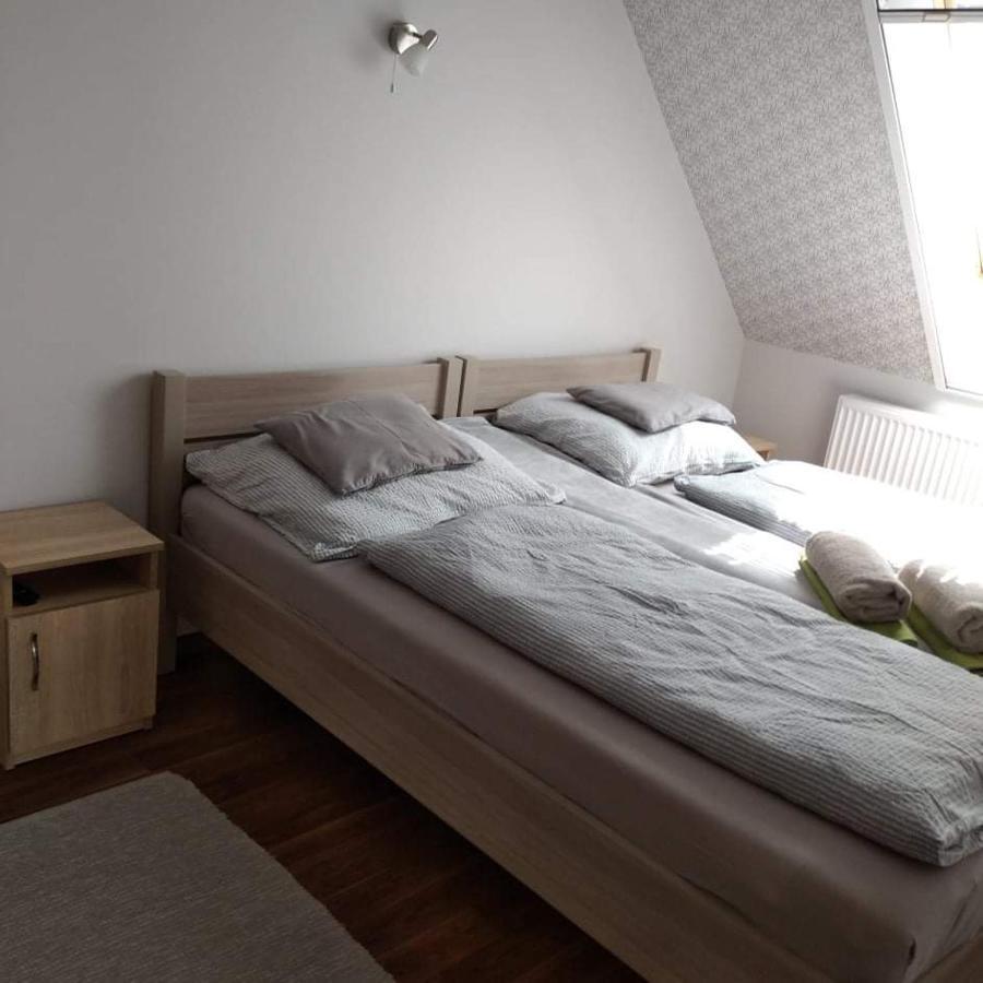 Tahiti Apartman Hajdúszoboszló Extérieur photo